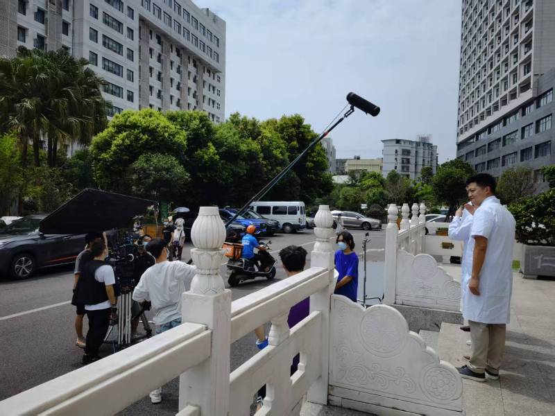 玉龙广告片拍摄公司低成本实现高规格制作的诀窍
